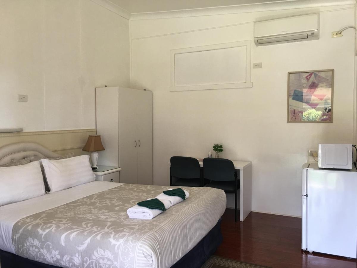 ميناء ماكواري Major Innes Motel المظهر الخارجي الصورة
