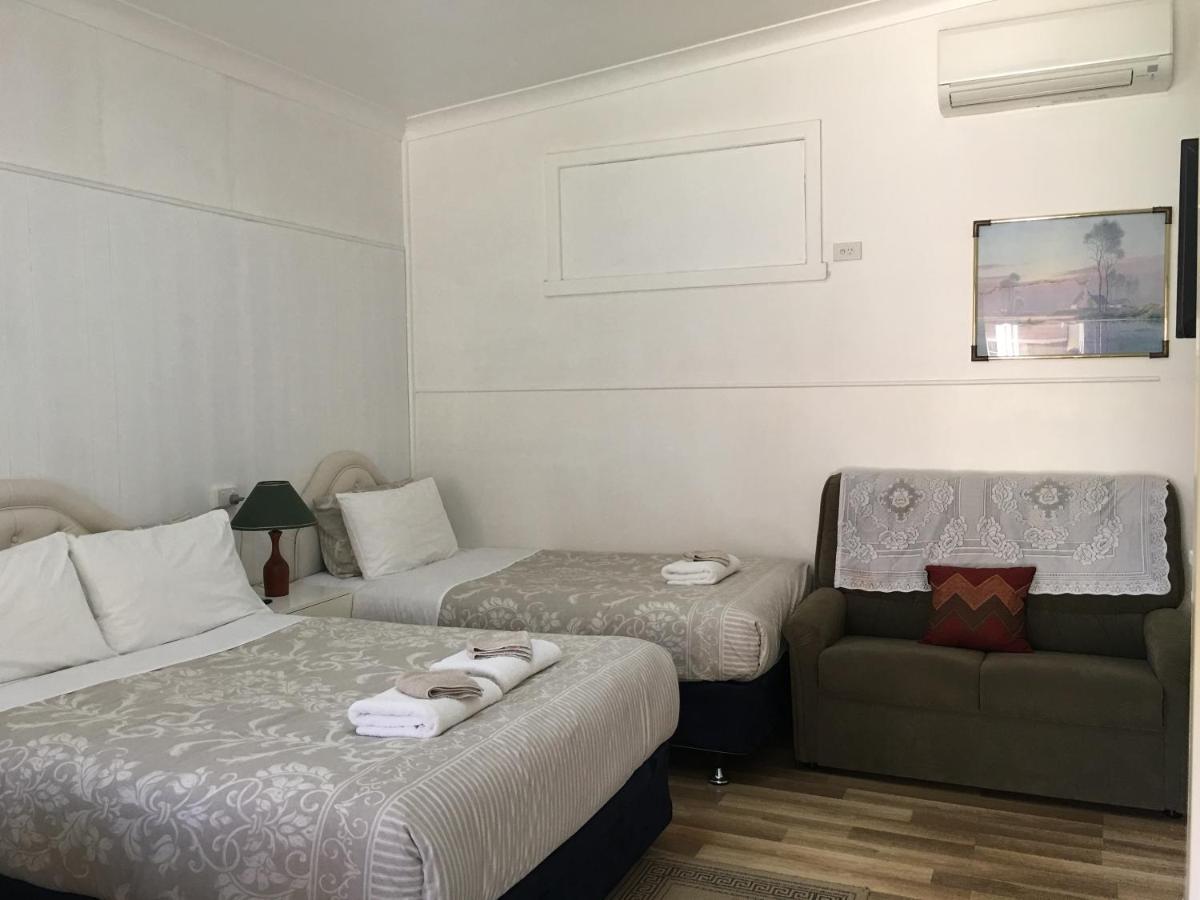 ميناء ماكواري Major Innes Motel المظهر الخارجي الصورة