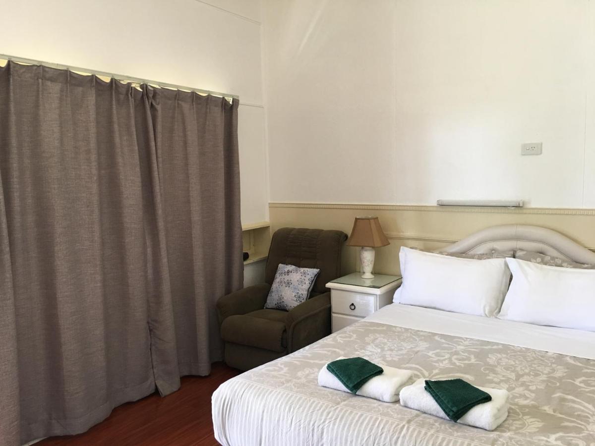 ميناء ماكواري Major Innes Motel المظهر الخارجي الصورة